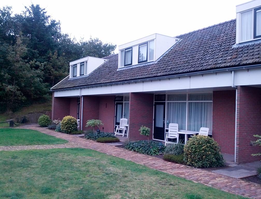 Hotel Cafe Restaurant Duinzicht Schiermonnikoog Exterior photo