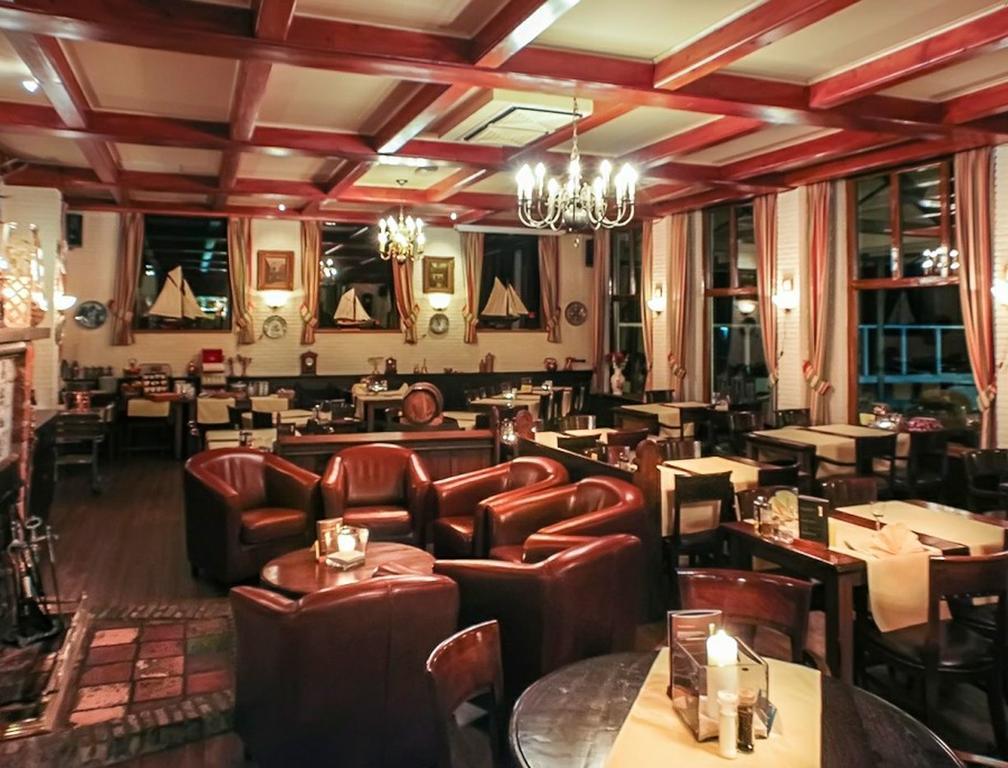 Hotel Cafe Restaurant Duinzicht Schiermonnikoog Exterior photo